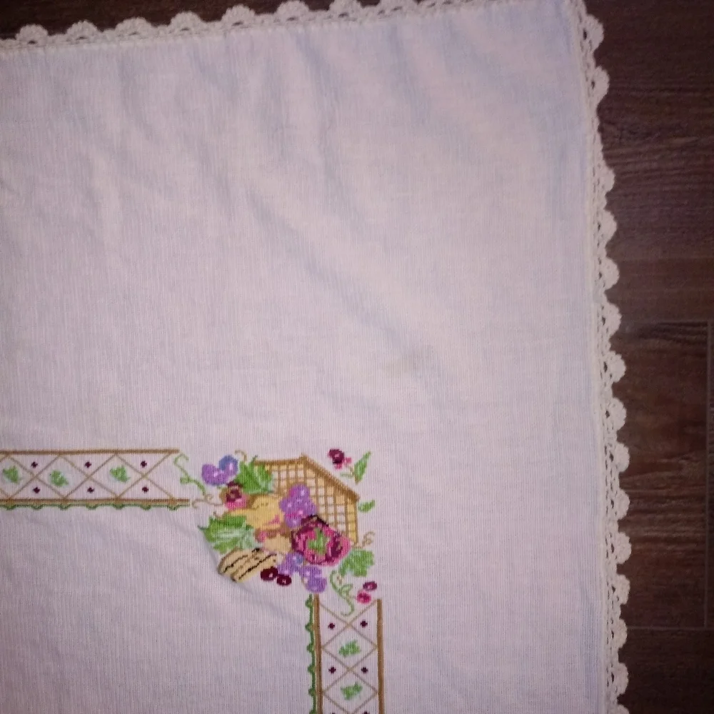 Table cloth